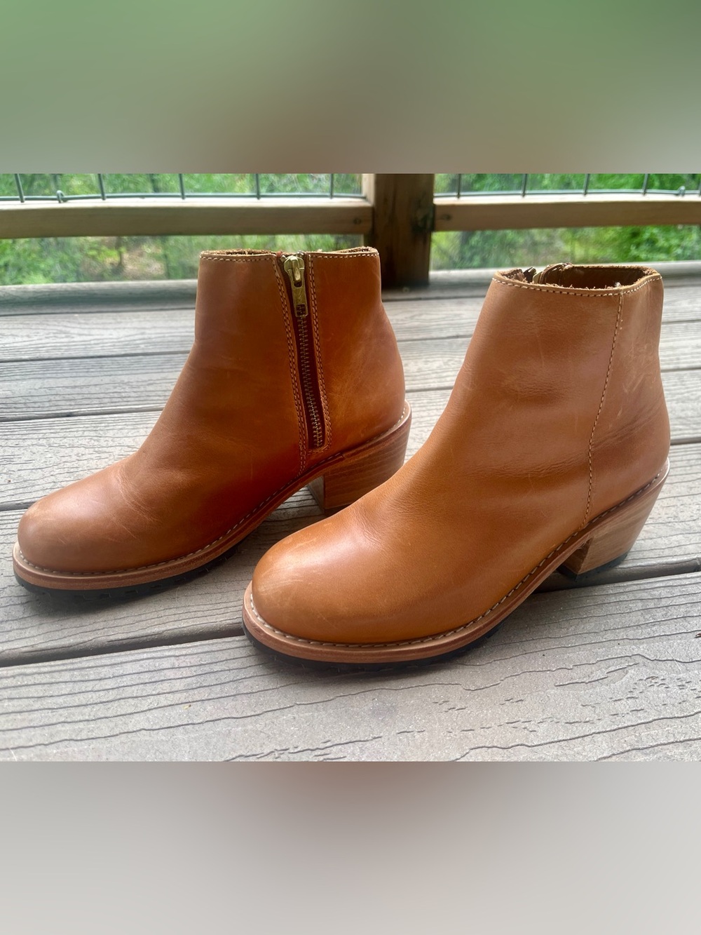 Patina Footwear Ladies Bootie, size 7.5